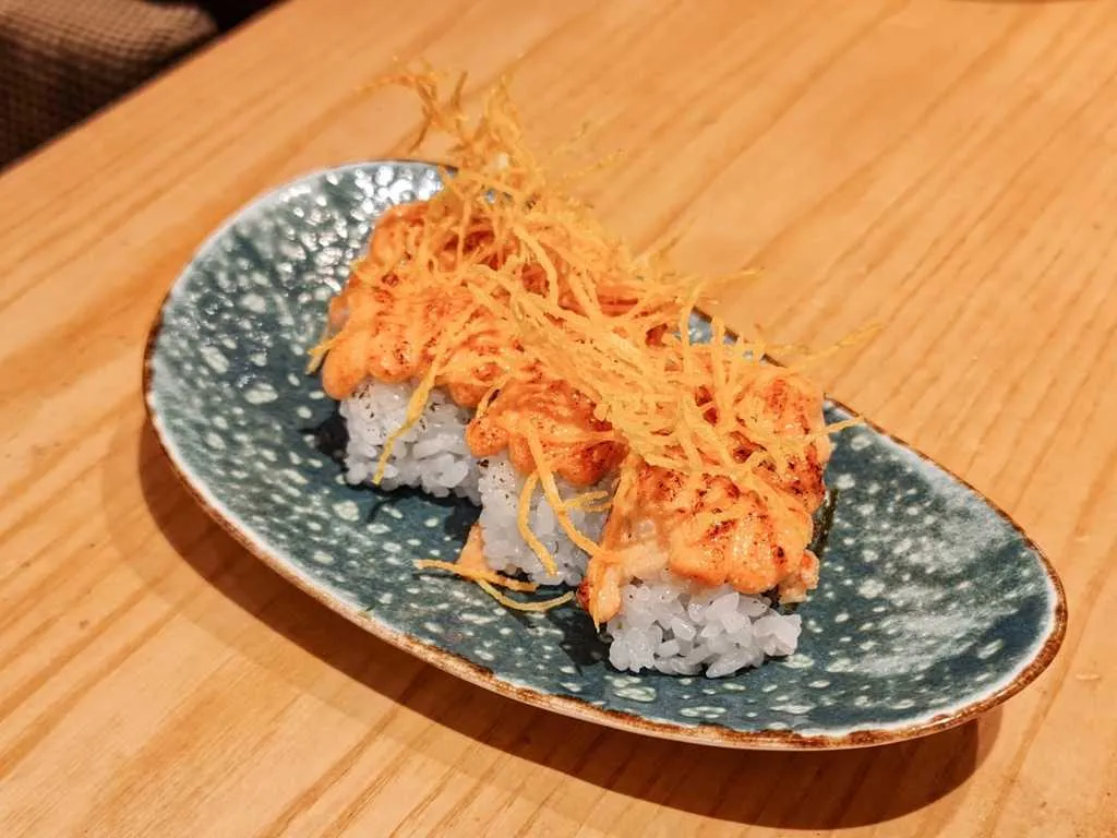 Sushi Tei Kani Mentai Mayo Roll